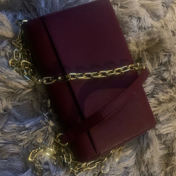 Tory Burch Robinson Chain wallet - Picture 2 of 6